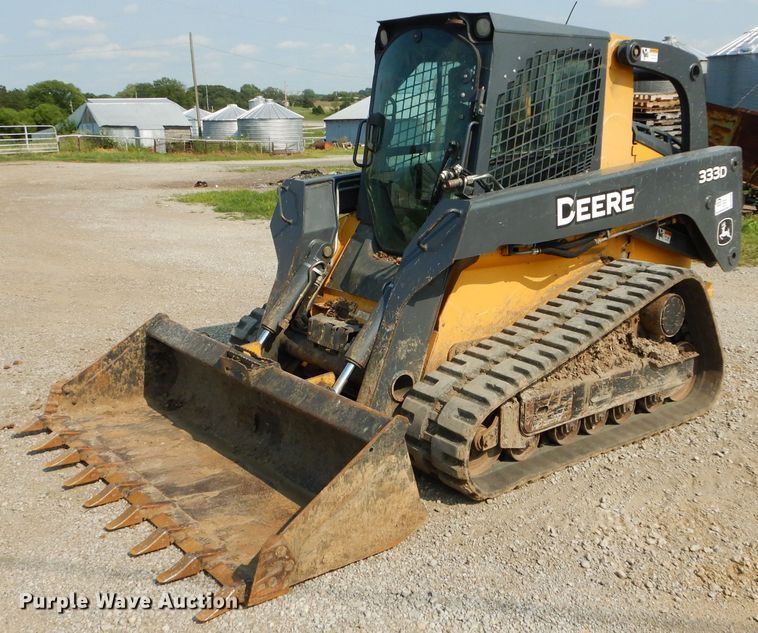 image for item DM4326 2011 John Deere 333D  tracked skid steer loader