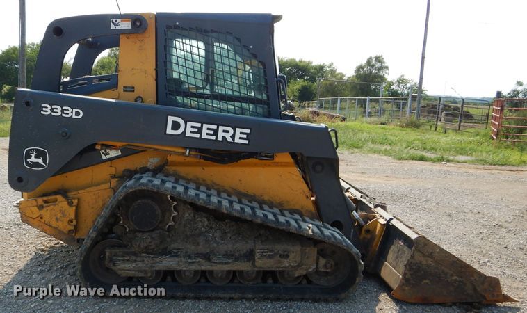 image for item DM4326 2011 John Deere 333D  tracked skid steer loader