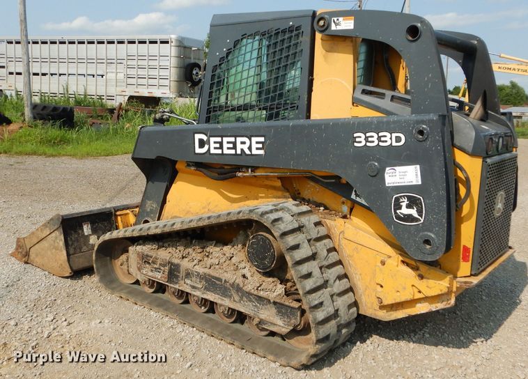 image for item DM4326 2011 John Deere 333D  tracked skid steer loader