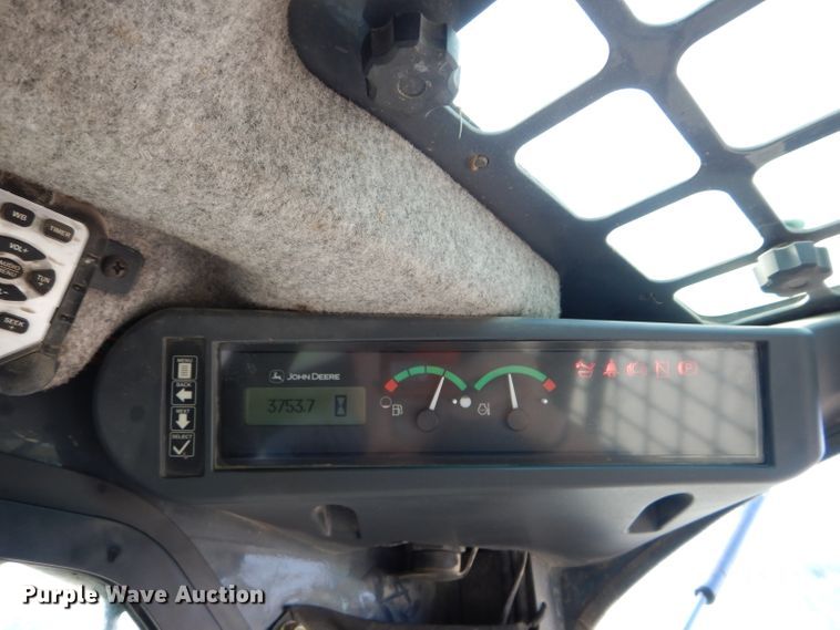 image for item DM4326 2011 John Deere 333D  tracked skid steer loader