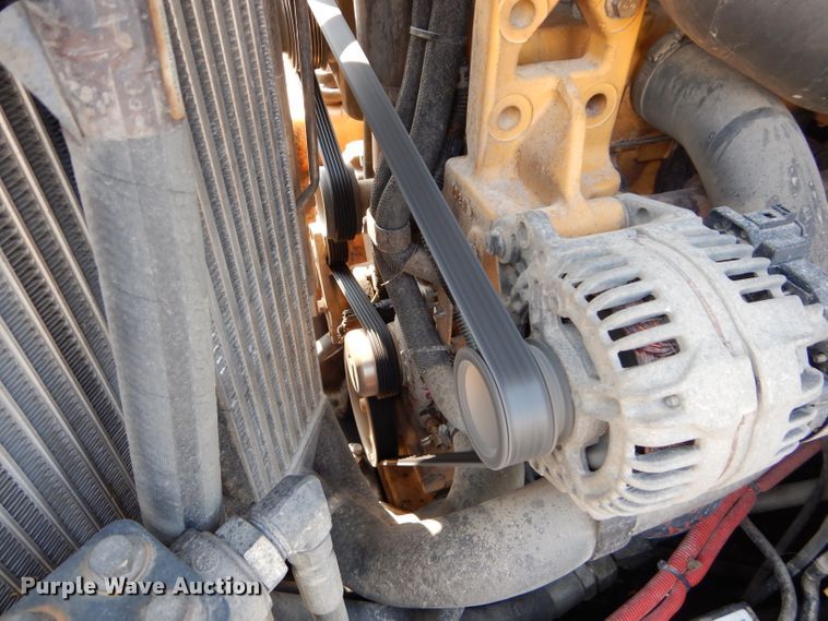 image for item DM4326 2011 John Deere 333D  tracked skid steer loader