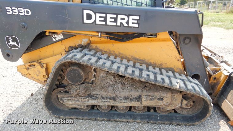 image for item DM4326 2011 John Deere 333D  tracked skid steer loader