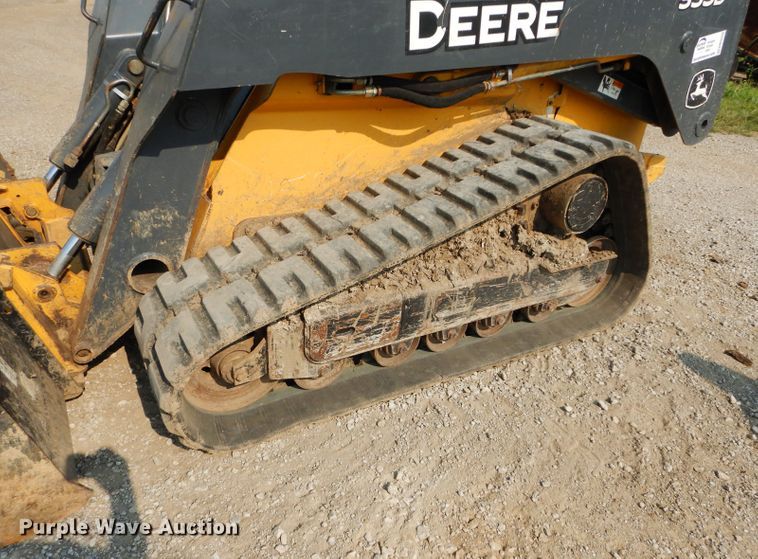 image for item DM4326 2011 John Deere 333D  tracked skid steer loader
