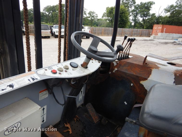 image for item DM4331 2005 Palfinger CR50  forklift