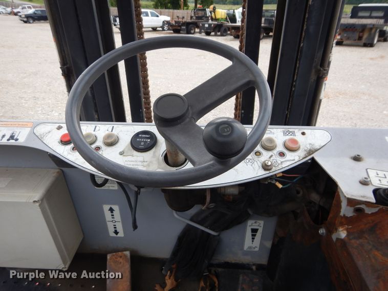 image for item DM4331 2005 Palfinger CR50  forklift