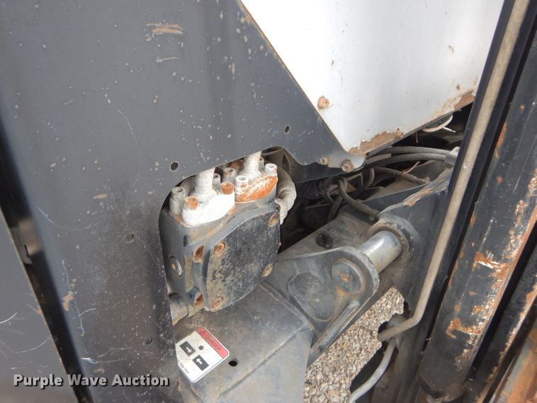 image for item DM4331 2005 Palfinger CR50  forklift