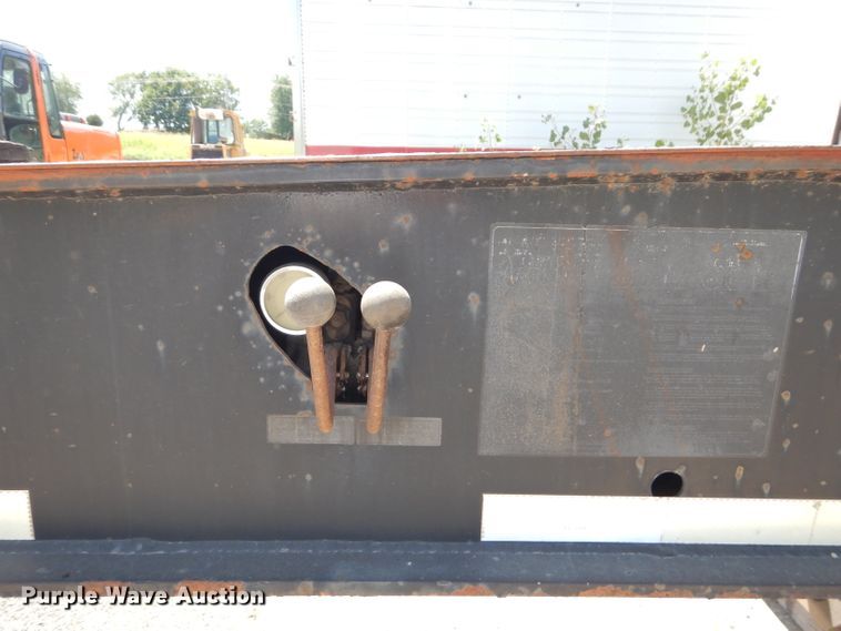 image for item DM4338 1999 Talbert T3DW-50SA-HRG-1-11  lowboy equipment trailer