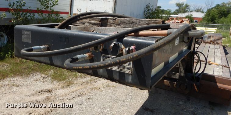 image for item DM4338 1999 Talbert T3DW-50SA-HRG-1-11  lowboy equipment trailer
