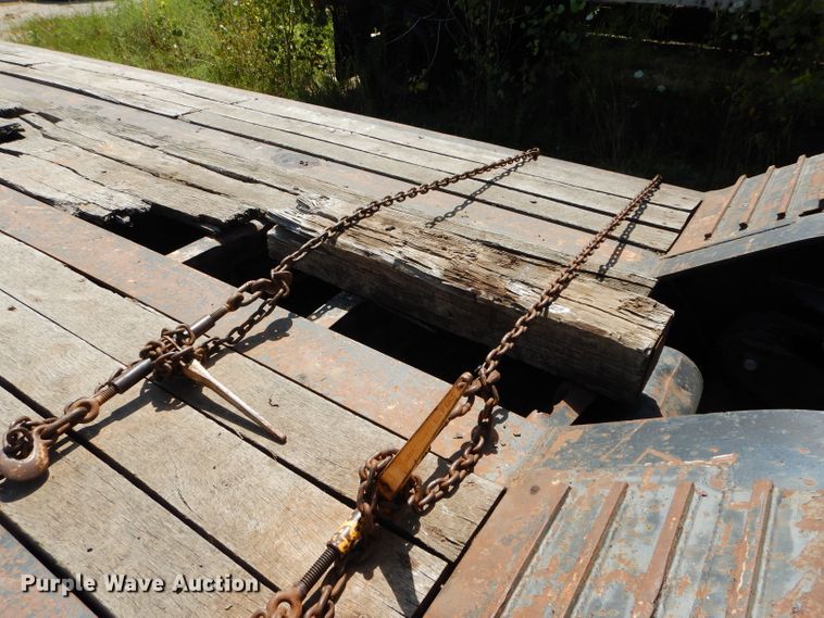 image for item DM4338 1999 Talbert T3DW-50SA-HRG-1-11  lowboy equipment trailer