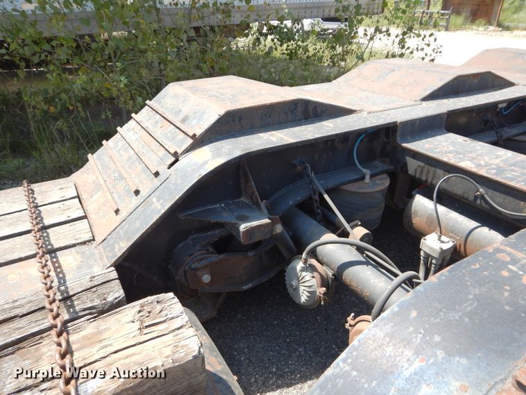 image for item DM4338 1999 Talbert T3DW-50SA-HRG-1-11  lowboy equipment trailer