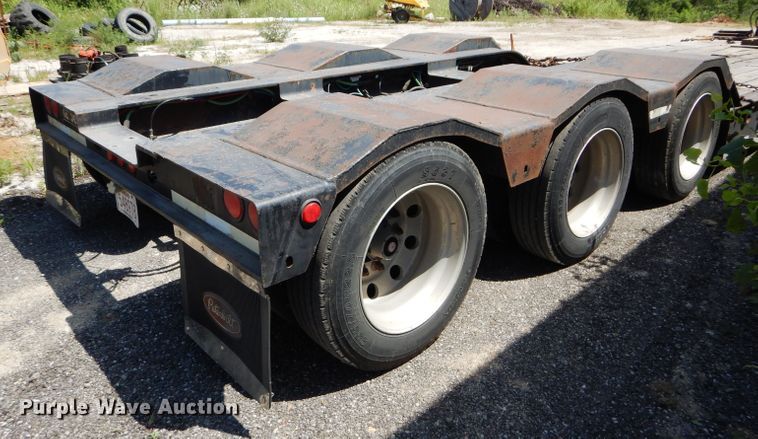 image for item DM4338 1999 Talbert T3DW-50SA-HRG-1-11  lowboy equipment trailer