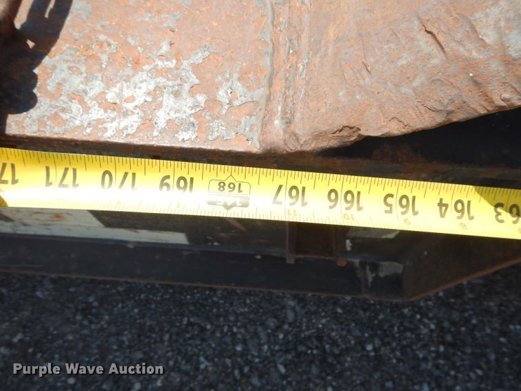 image for item DM4338 1999 Talbert T3DW-50SA-HRG-1-11  lowboy equipment trailer