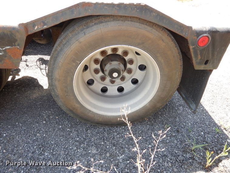 image for item DM4338 1999 Talbert T3DW-50SA-HRG-1-11  lowboy equipment trailer