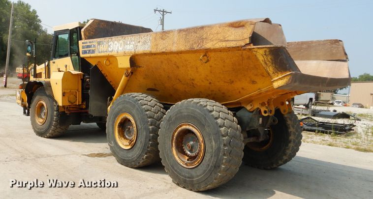 image for item DM4345 2004 Komatsu HM300-1  haul truck