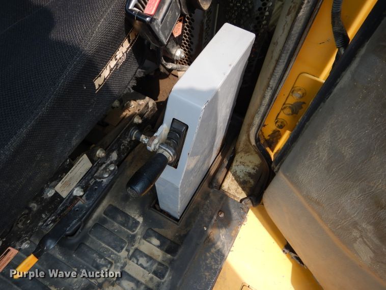 image for item DM4345 2004 Komatsu HM300-1  haul truck