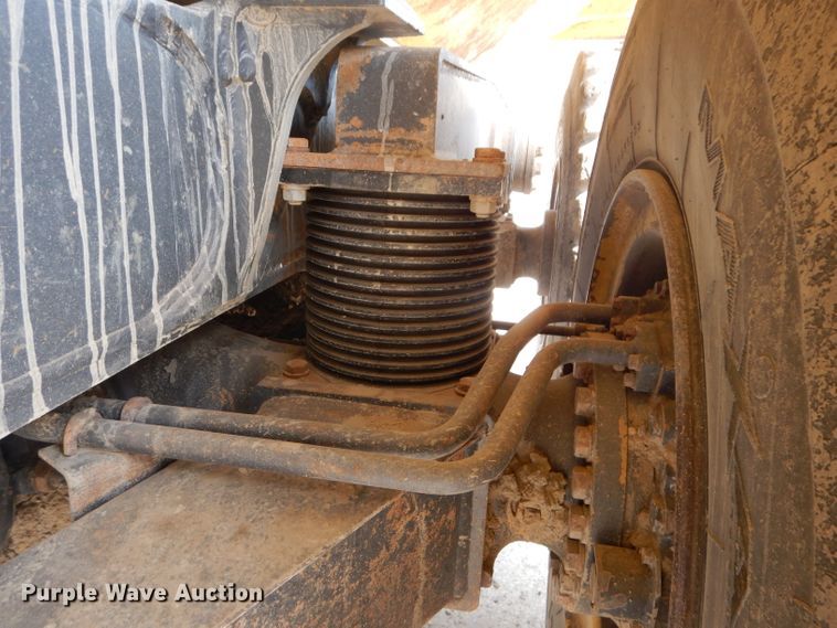 image for item DM4345 2004 Komatsu HM300-1  haul truck