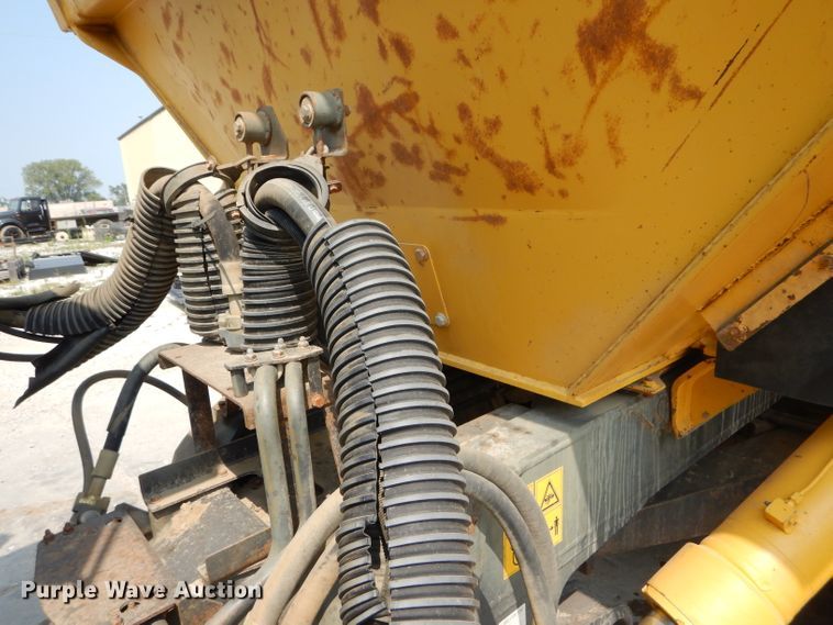 image for item DM4345 2004 Komatsu HM300-1  haul truck