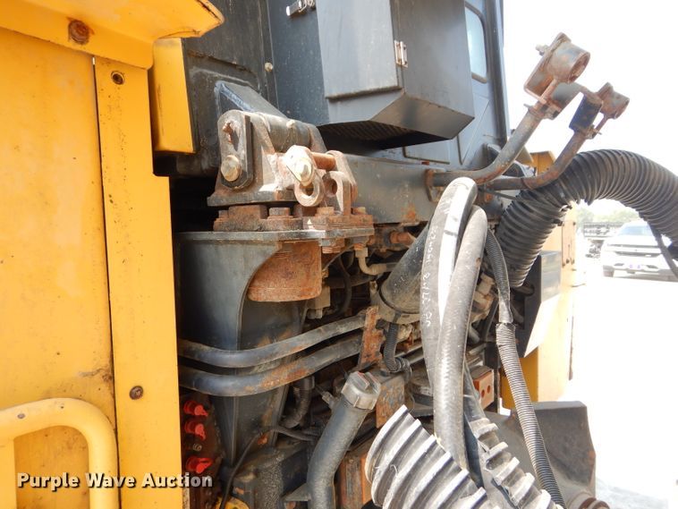 image for item DM4345 2004 Komatsu HM300-1  haul truck