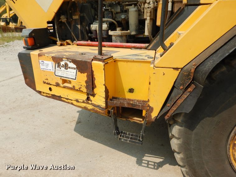 image for item DM4345 2004 Komatsu HM300-1  haul truck