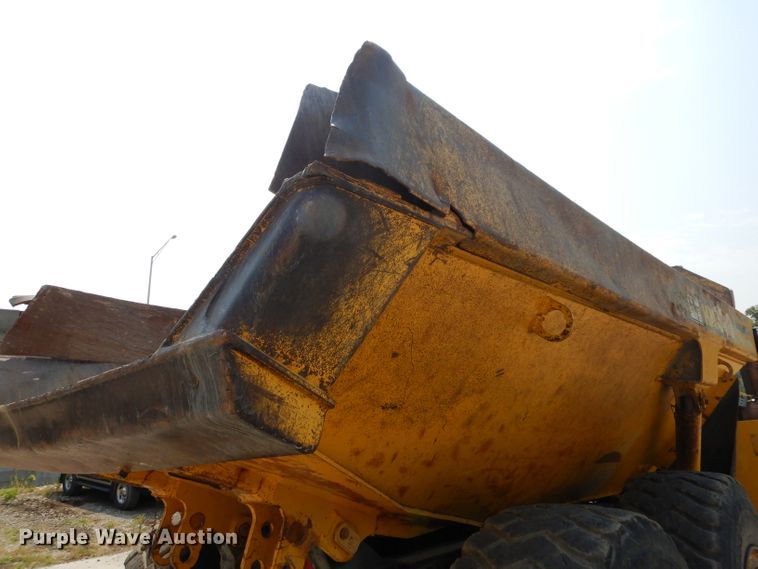 image for item DM4345 2004 Komatsu HM300-1  haul truck