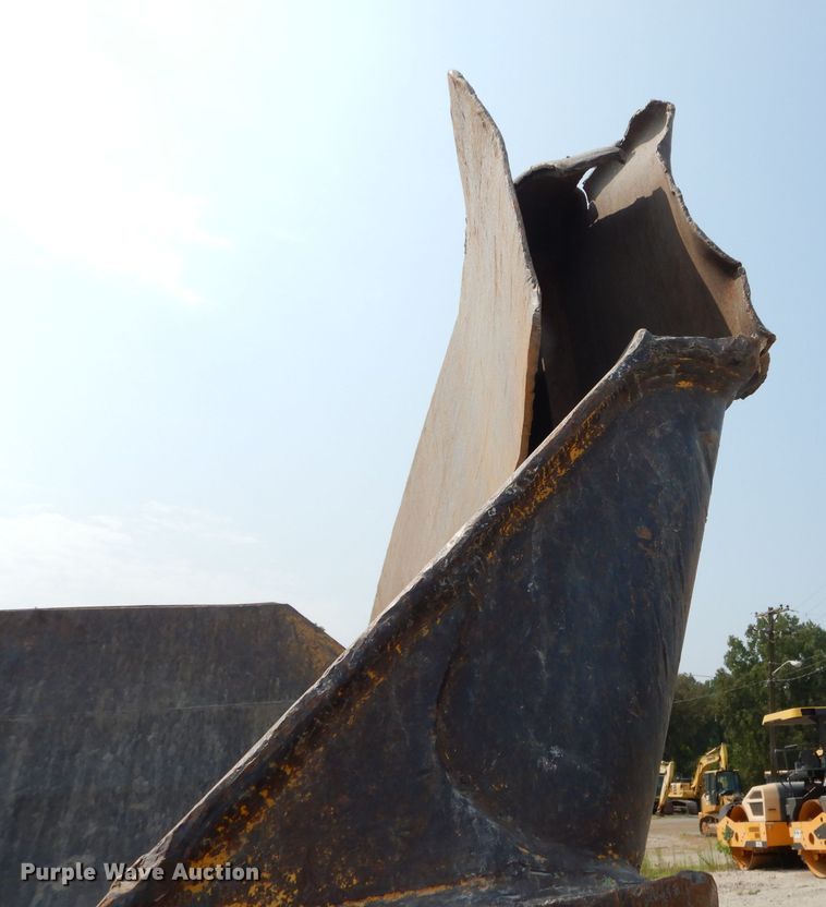 image for item DM4345 2004 Komatsu HM300-1  haul truck