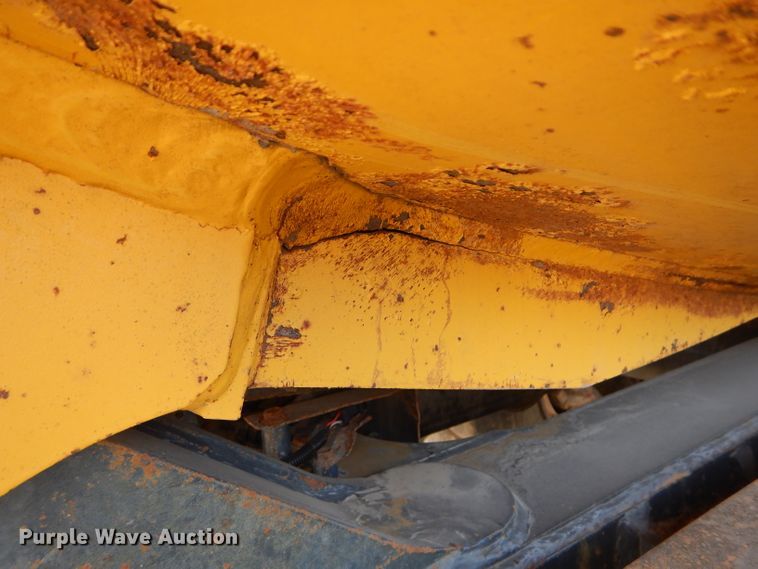 image for item DM4345 2004 Komatsu HM300-1  haul truck