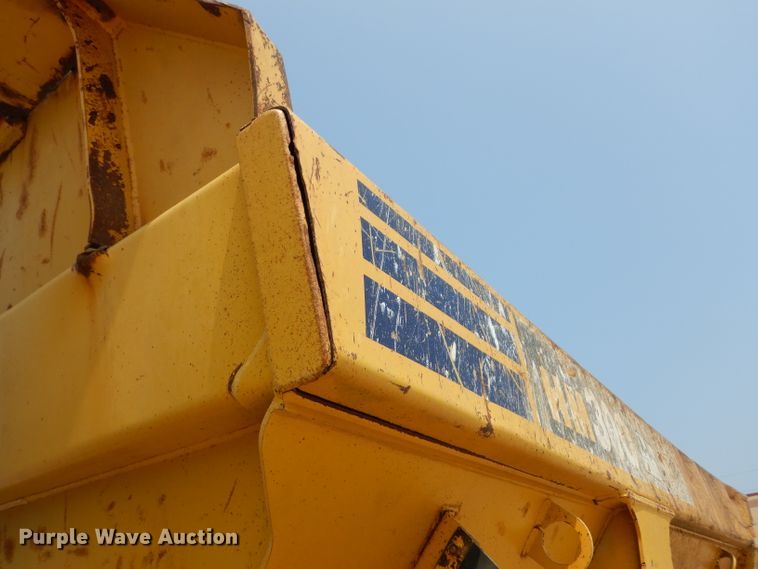 image for item DM4345 2004 Komatsu HM300-1  haul truck