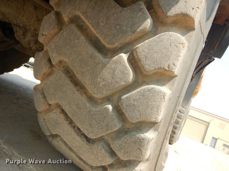 image for item DM4345 2004 Komatsu HM300-1  haul truck