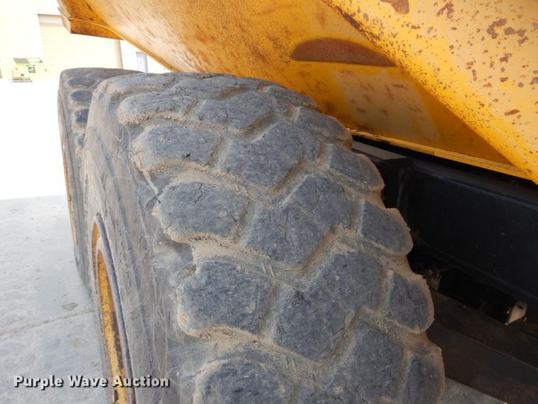 image for item DM4345 2004 Komatsu HM300-1  haul truck