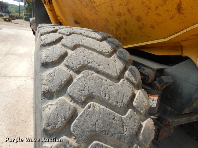 image for item DM4345 2004 Komatsu HM300-1  haul truck