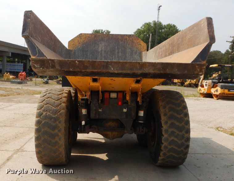 image for item DM4346 2006 Komatsu HM300-1  haul truck