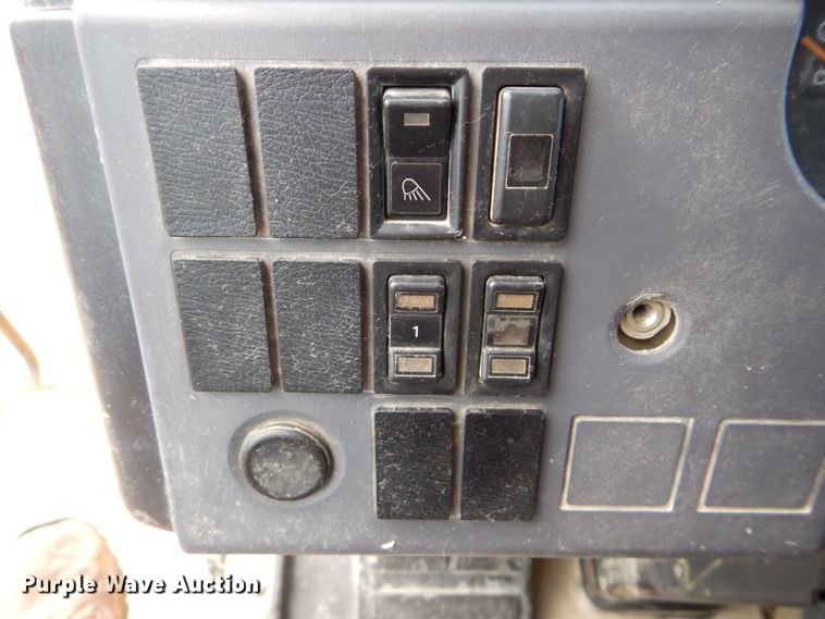 image for item DM4346 2006 Komatsu HM300-1  haul truck