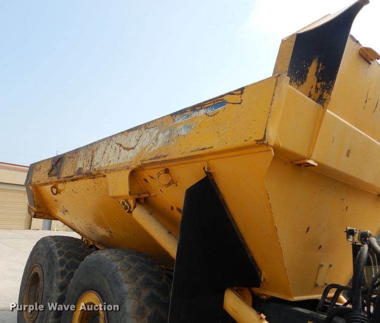 image for item DM4346 2006 Komatsu HM300-1  haul truck