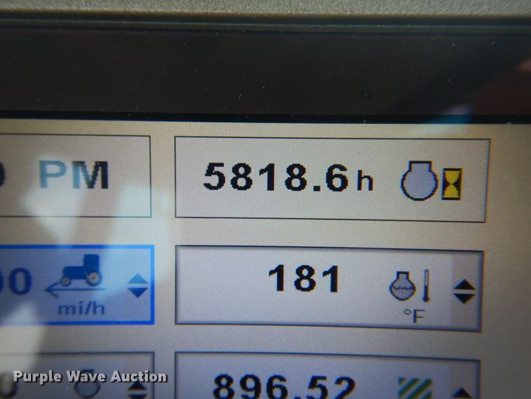 image for item DM6322 2013 John Deere 9560R  Scraper Special 4WD tractor