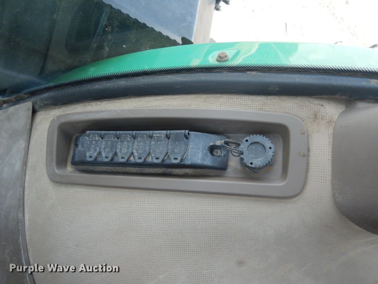 image for item DM6322 2013 John Deere 9560R  Scraper Special 4WD tractor