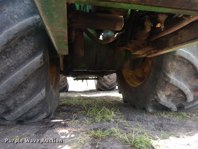 image for item DM6322 2013 John Deere 9560R  Scraper Special 4WD tractor