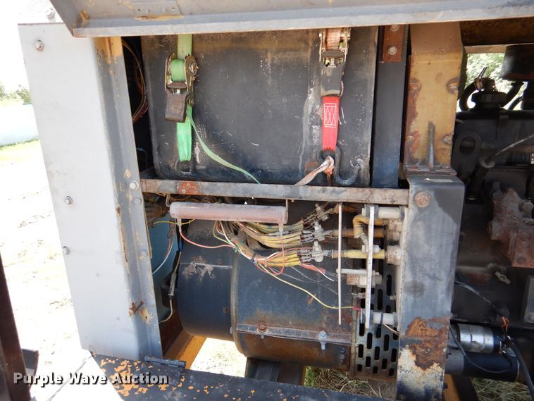 image for item DM6331 Hobart  welder