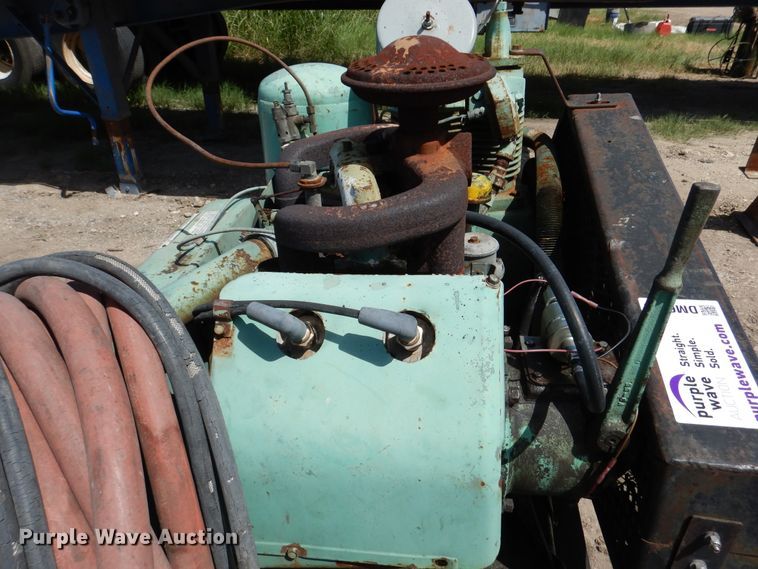 image for item DM6332 Champion  air compressor