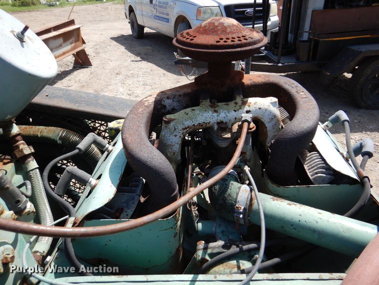 image for item DM6332 Champion  air compressor