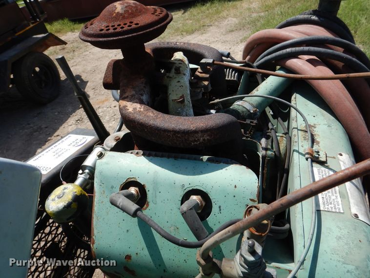 image for item DM6332 Champion  air compressor