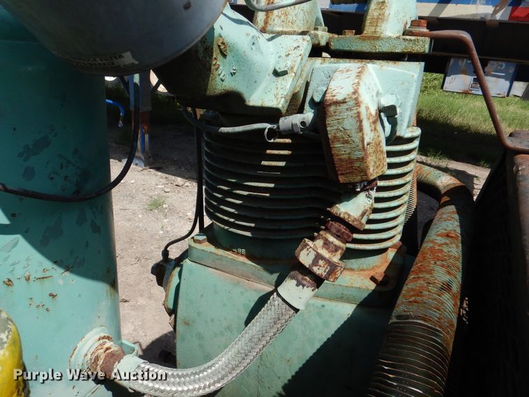 image for item DM6332 Champion  air compressor