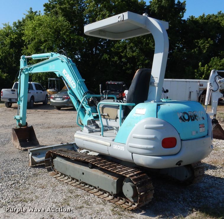 image for item DM6334 1995 Kobelco SK035  mini excavator