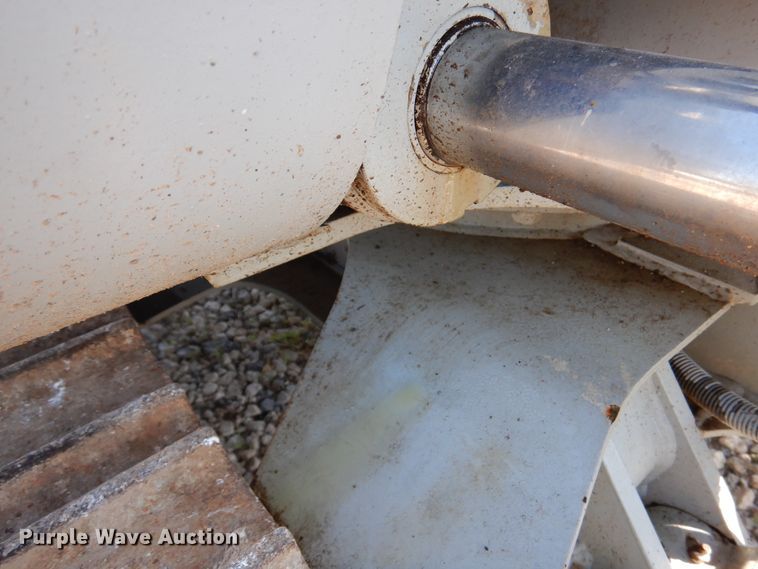 image for item DM6334 1995 Kobelco SK035  mini excavator