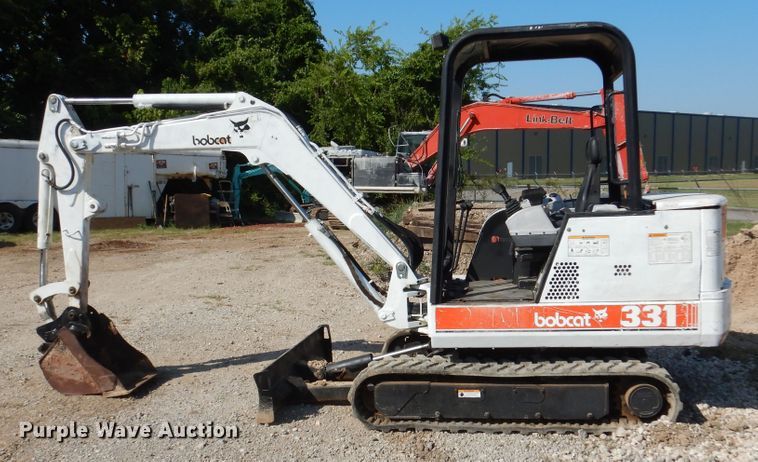 image for item DM6335 Bobcat 331  mini excavator