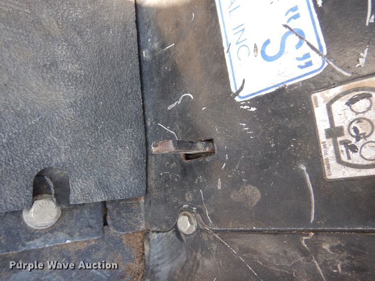 image for item DM6335 Bobcat 331  mini excavator