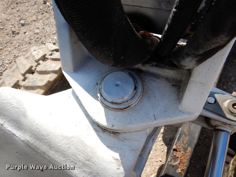 image for item DM6335 Bobcat 331  mini excavator