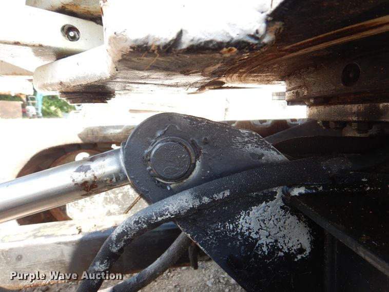 image for item DM6335 Bobcat 331  mini excavator