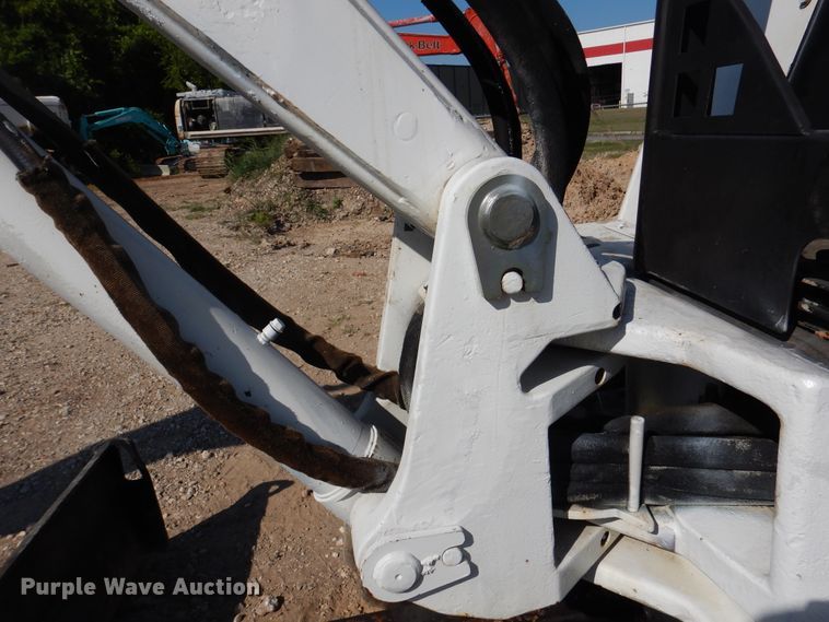 image for item DM6335 Bobcat 331  mini excavator