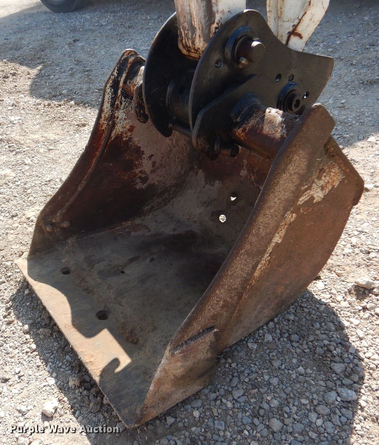 image for item DM6335 Bobcat 331  mini excavator