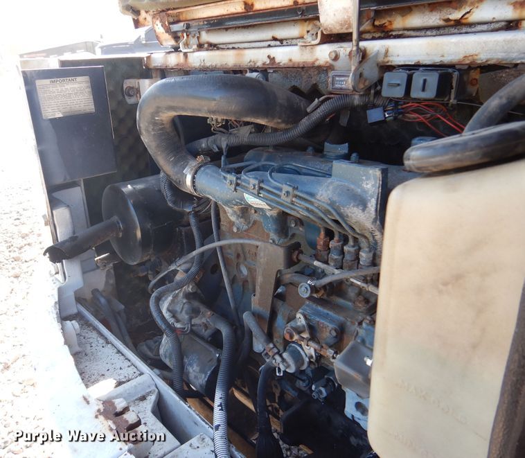 image for item DM6335 Bobcat 331  mini excavator